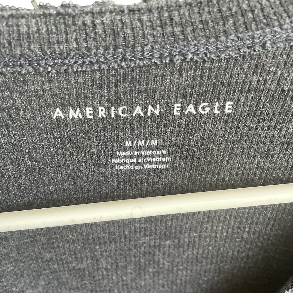 American Eagle Basic Cropped Lace Dark Grey Coque… - image 2